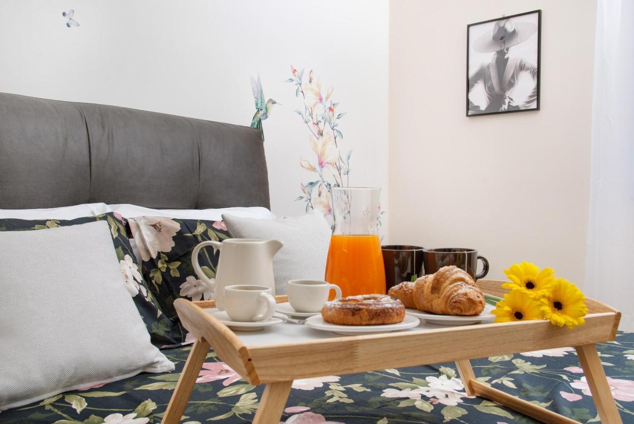 Stanza Tasso - De Vivo Realty Sorrento B&B 외부 사진